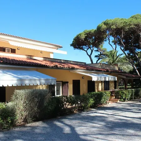 La Pineta Aparthotel *